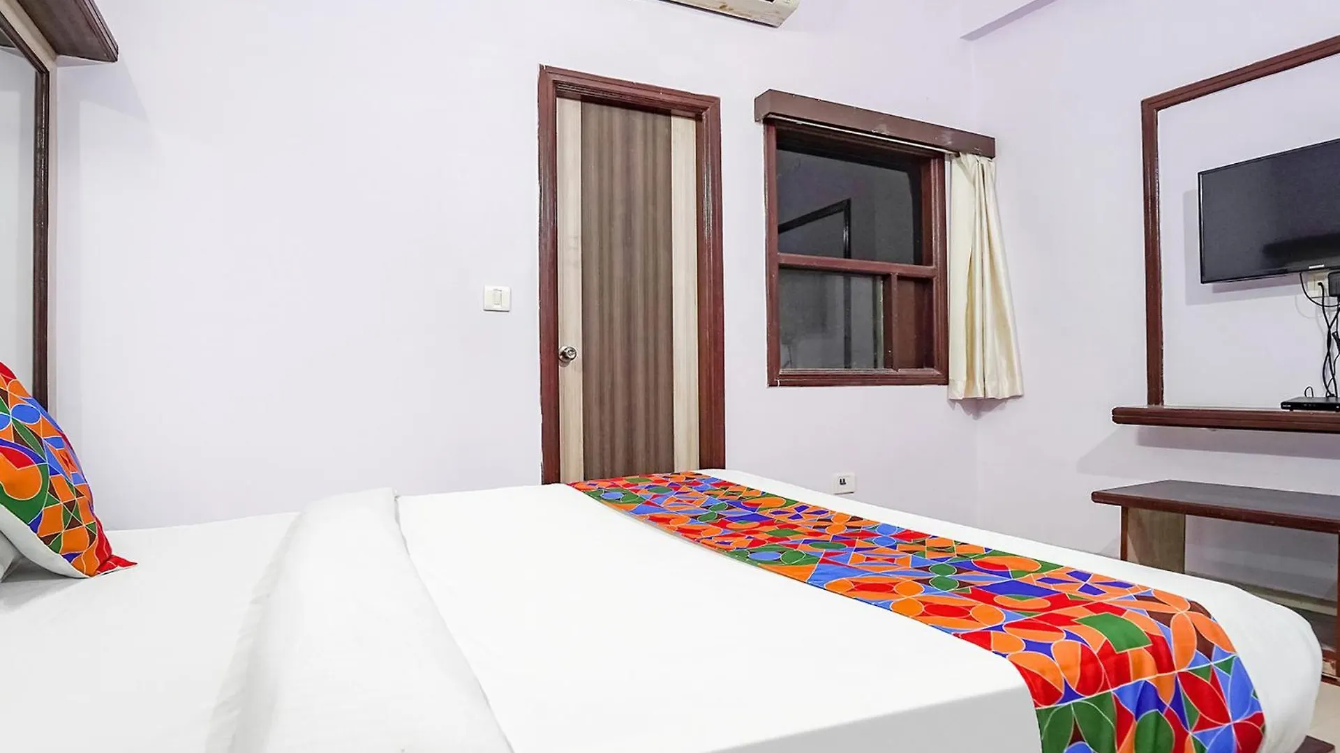 Hotel Castle View Agra  Agra (Uttar Pradesh)
